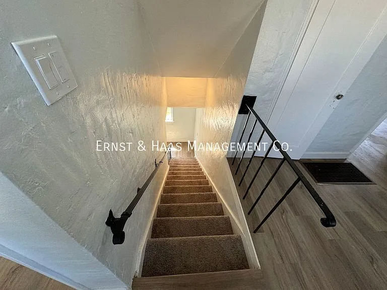 1405 1/2 Olive Ave — Photo 23