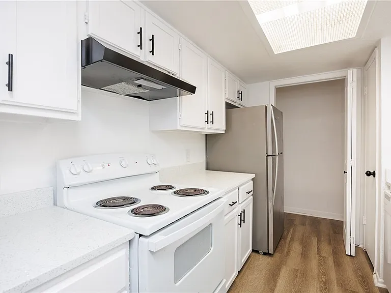 6114 Wilderock Dr #C — Photo 11