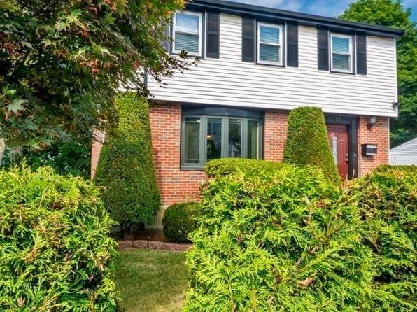 87-87 Clare Ave, Hyde Park, MA 02136