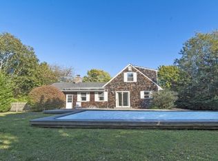 43 Apaucuck Point Rd, Westhampton, NY 11977