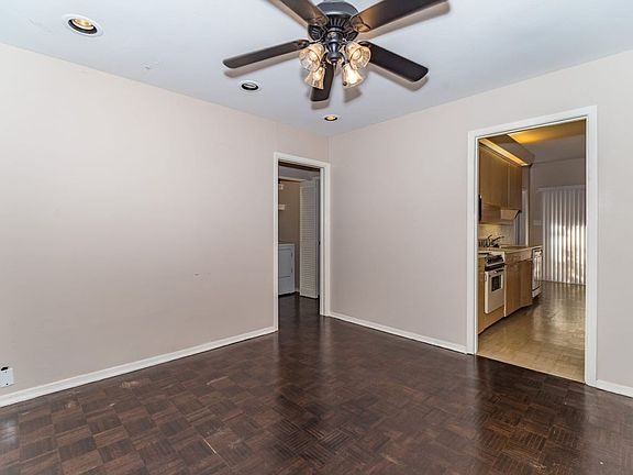 5th image of 206 Grove Pl