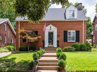 7304 Stanford Ave, Saint Louis, MO 63130