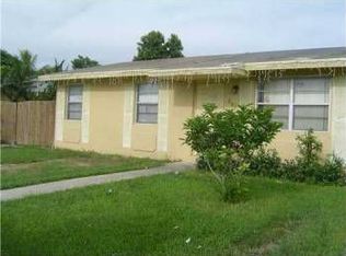 697 SW 17 Ave, Miami, FL 33030