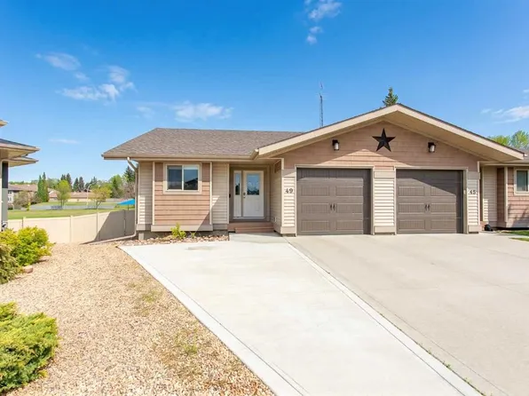 49 N Sheep Close, Lacombe, AB T4L 0J1