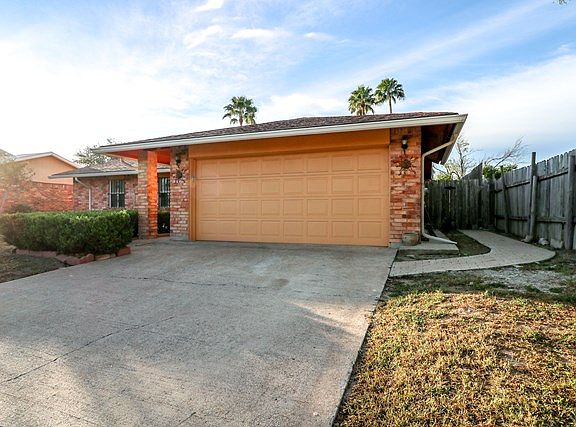 2nd image of 2705 Gull Ave