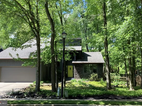 410 Creek Bend Dr, Newark, DE 19711