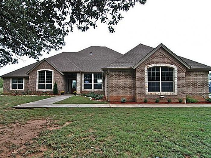 1st image of 913 Summerlin Dr