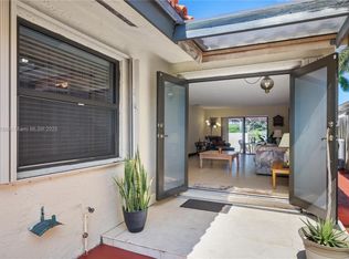 1114 SW 136th Pl, Miami, FL 33184