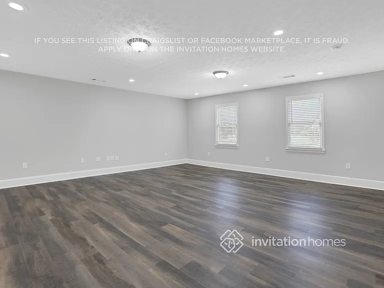 25 Holly Creek Dr — Photo 7