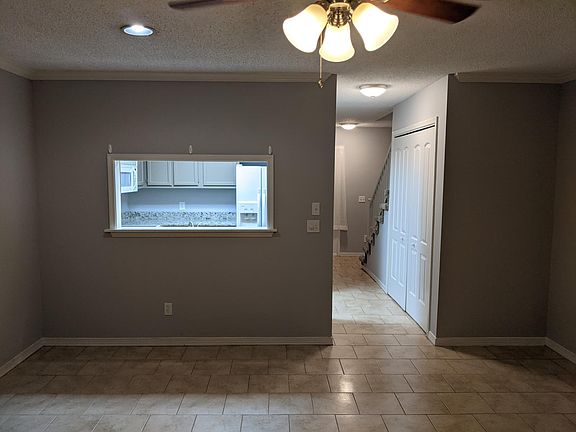 3rd image of 1317 Foxborough Dr
