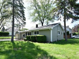 4501 Roslyn Rd #4501, Downers Grove, IL 60515