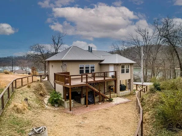 13934 Canal St, Rogers, AR 72758