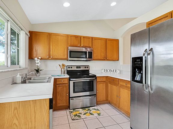 2nd image of 2806 Osprey Cove Pl APT 202