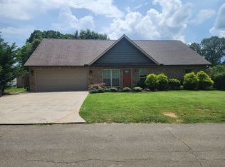 1511 Oersted St, Alcoa, TN 37701