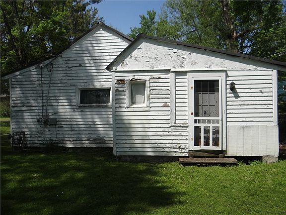 3rd image of 12064 Teifer Ave