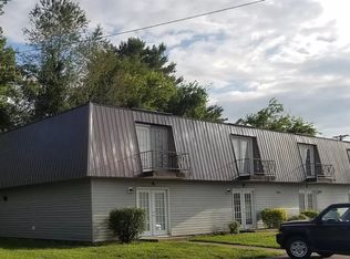 2108 Ashland City Rd, Clarksville, TN 37043
