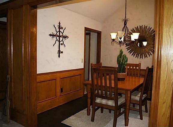 5th image of 3221 Sugarbush Dr