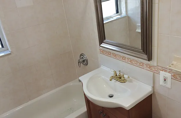 Sold by Prime Realty | media 33