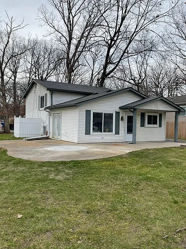 1701 Maxfield Rd Photo 1