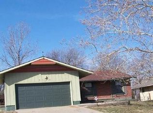 5120 Elmwood Ave, Kansas City, MO 64130