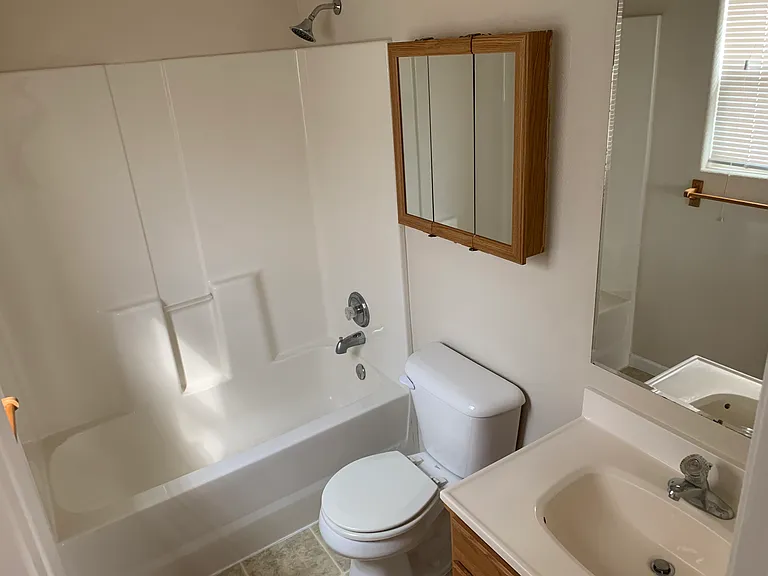 340 W Spaulding Ave S — Photo 5