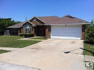 600 Thorton Ct, Cedar Hill, TX 75104