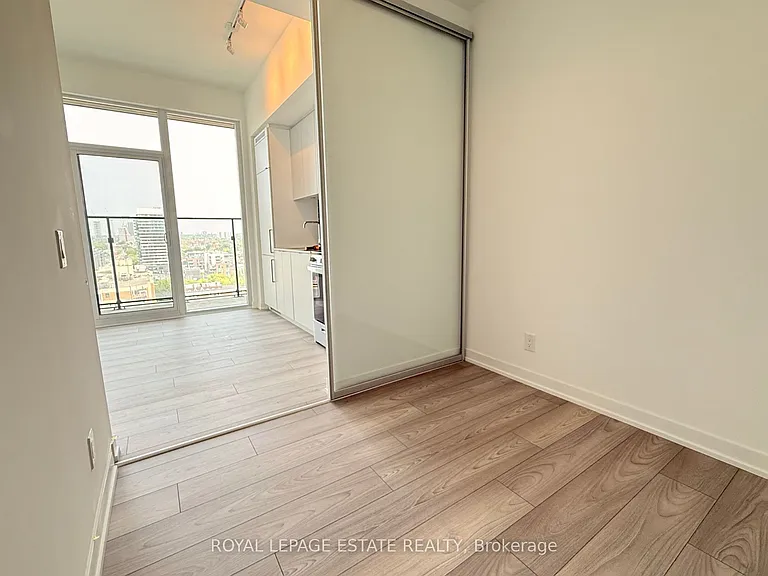 285 Dufferin St #1201 — Photo 13