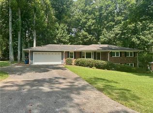 2805 Pine Hill Dr NW, Kennesaw, GA 30144