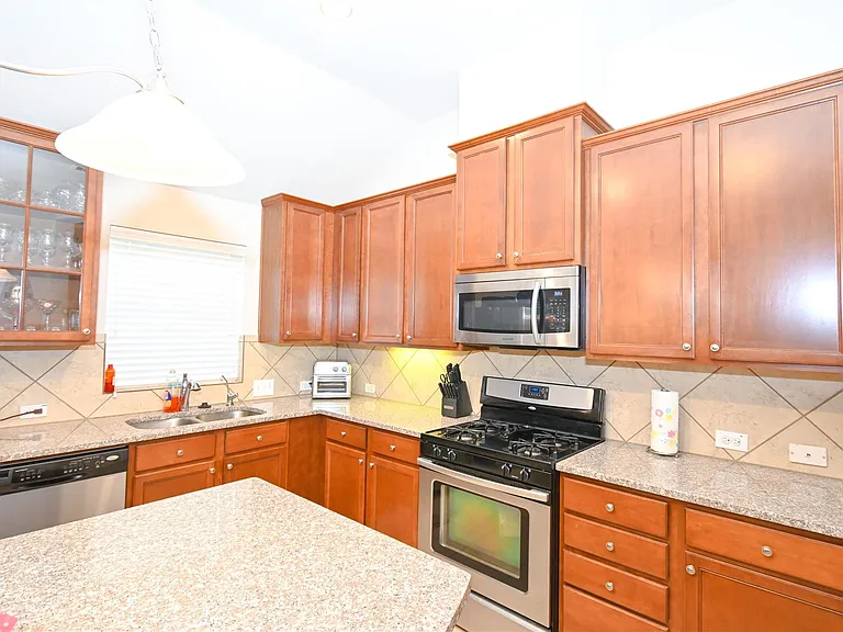 23719 Parkwater Bridge Ln — Photo 9