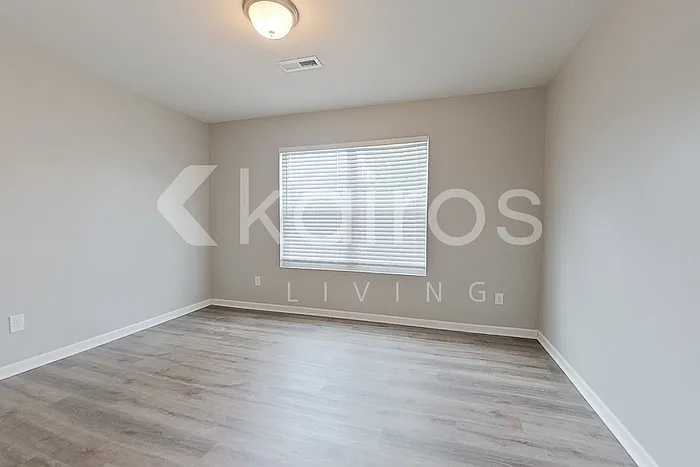 1251 Amberlight Cir — Photo 9