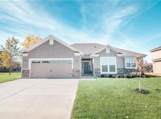 1602 NE Crumley St, Grain Valley, MO 64029