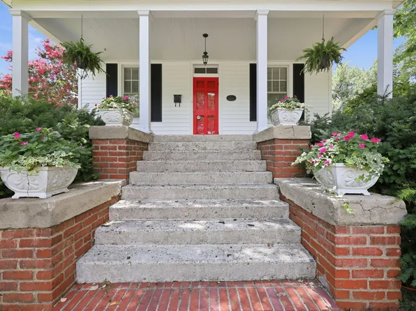 211 Barnette Ave, Roxboro, NC 27573