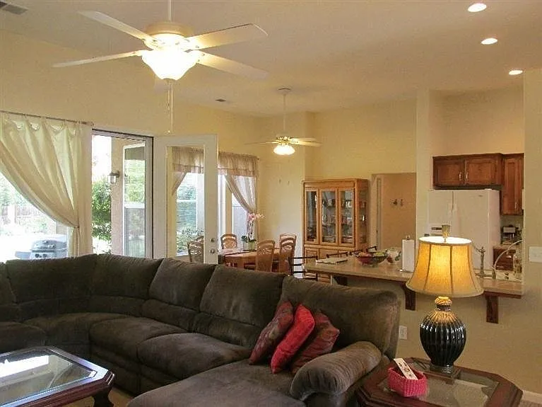 5769 E Grove Ave photo 1