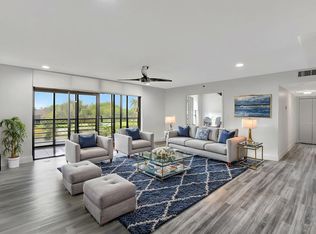 7580 Regency Lake Dr APT 302, Boca Raton, FL 33433