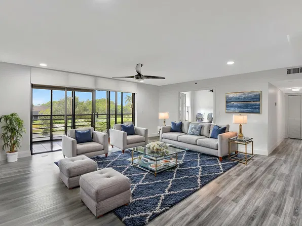 7580 Regency Lake Drive #302, Boca Raton, FL 33433