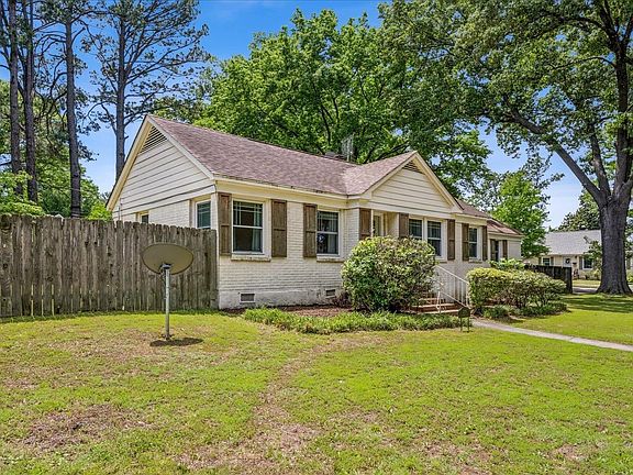 4th image of 2751 Natchez Ln