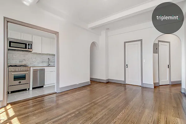 Rented by Triplemint | media 13