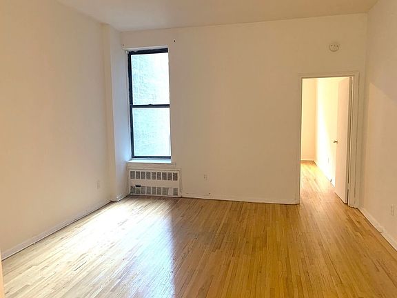 3rd image of 336 E 87th St APT 2B