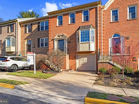 4th image of 4647 Luxberry Dr