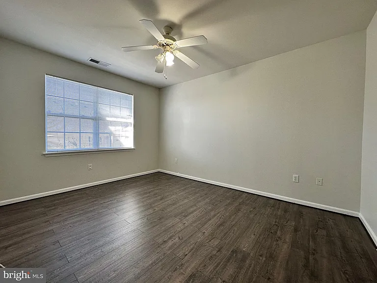 12925 Centre Park Cir #405 — Photo 9