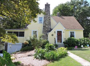 55 Middlebury Ter, Middlebury, CT 06762