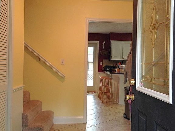 Front Entry with closet