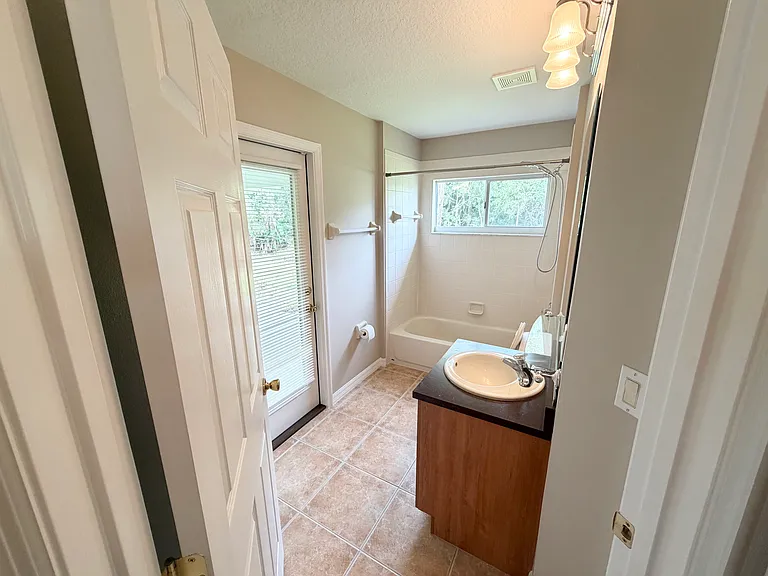 6802 Stoneheath Ln — Photo 14