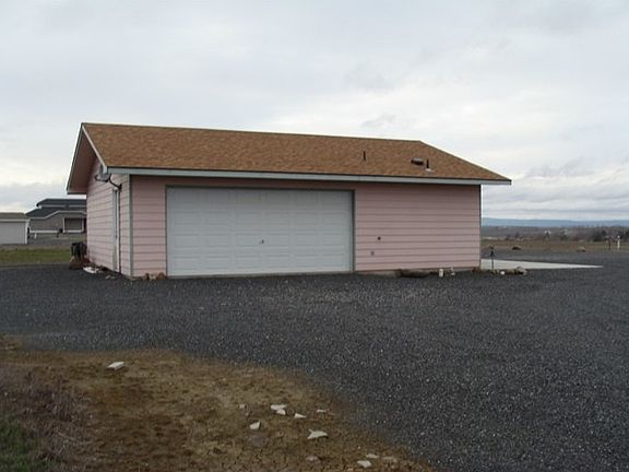 3rd image of 5166 Panorama Dr NE