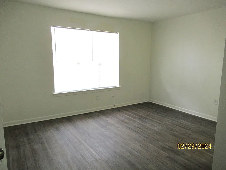 251 Rast St #K-3 — Photo 16