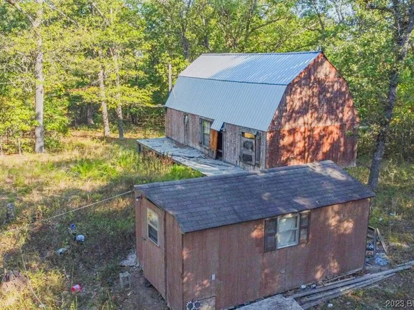 120 Cable Ridge Rd, Edwards, MO 65326