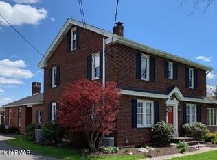 102 Saint Peters Rd, Tamaqua, PA 18252