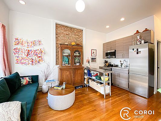 3rd image of 78 Halsey St #3RT