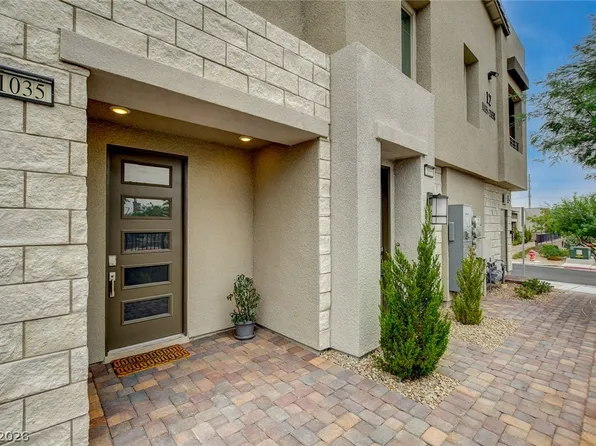 600 N Carriage Hill Dr #1035, Las Vegas, NV 89138