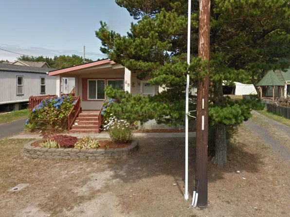 65 Breeze St, Depoe Bay, OR 97341